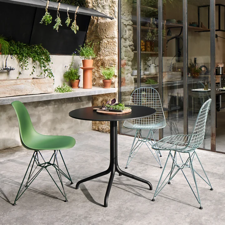 Wire Chair DKR (H 43 cm) from Vitra