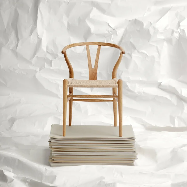 Carl Hansen - CH24 Wishbone Chair , oak oiled / natural wickerwork