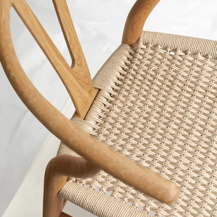 Carl Hansen - CH24 Wishbone Chair , oak oiled / natural wickerwork
