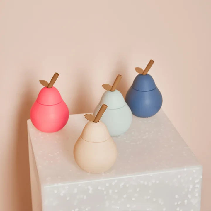 Pears cup with straw from OYOY