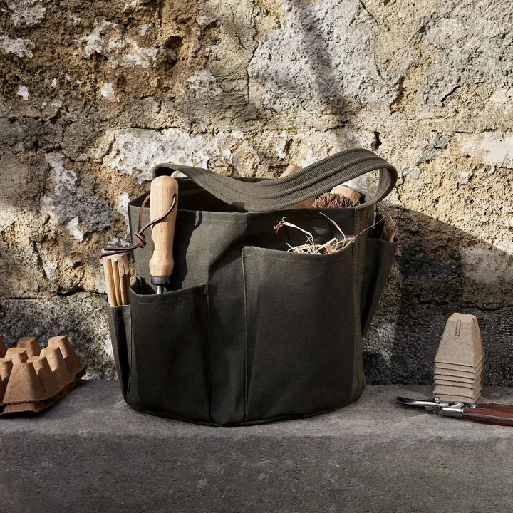 Ferm Living - Bark Garden pouch bag, olive