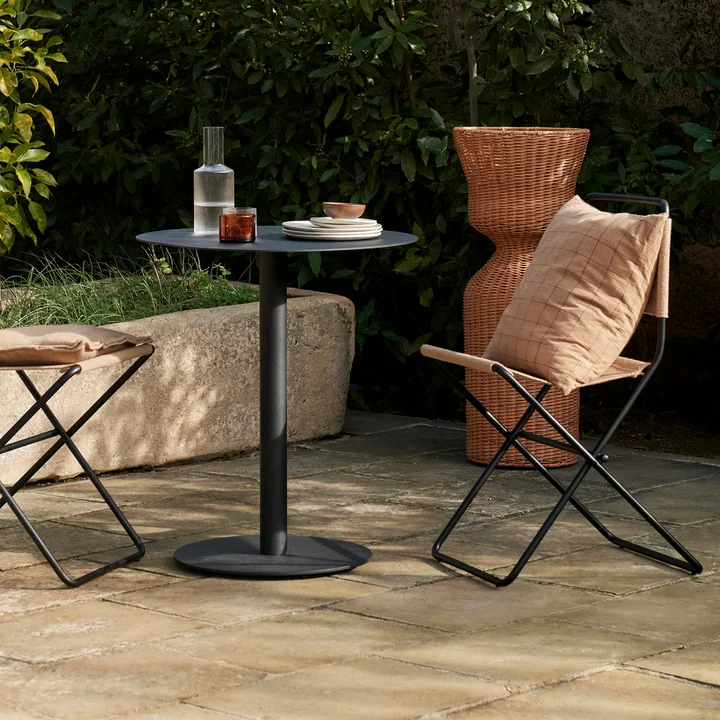 Pond Bistro table from Ferm Living in the color black