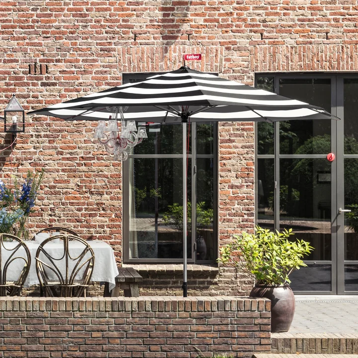 Stripesol Set parasol Ø 350 cm anthracite + stand black from Fatboy