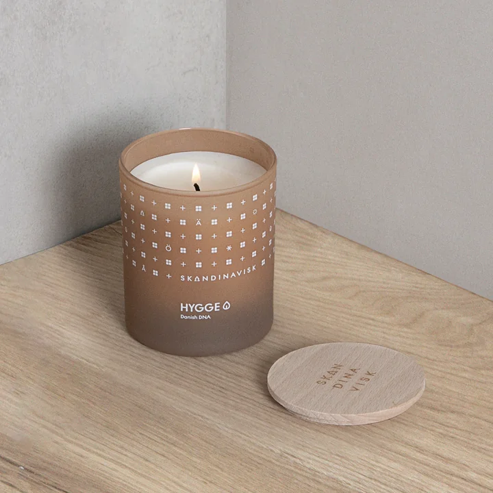 Scented candle with lid from Skandinavisk