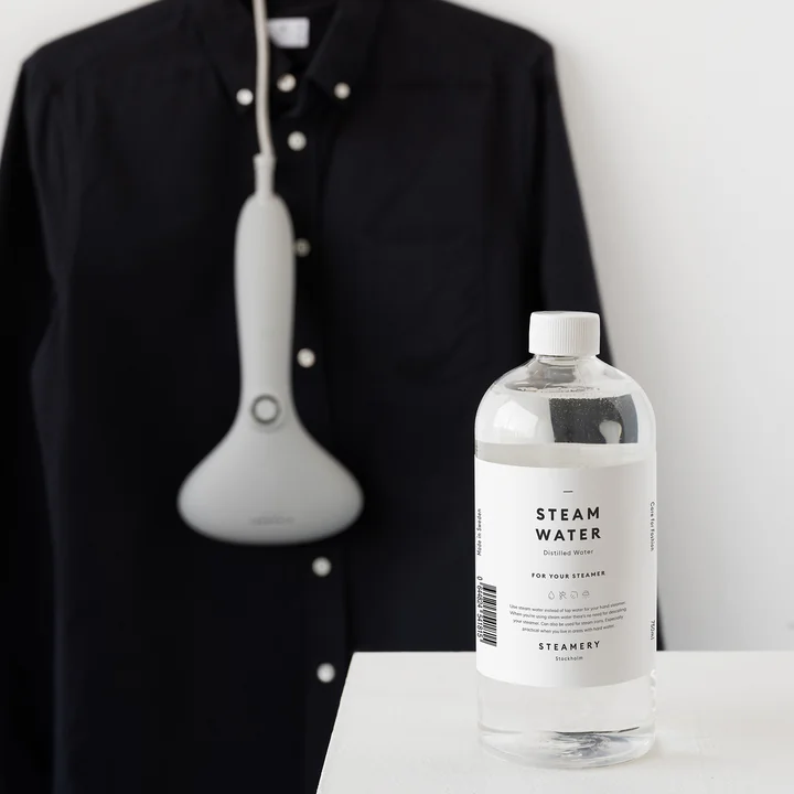 Cirrus 2 Iron Steamer and distilled water for Steamer from Steamery