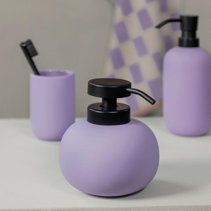 Lotus Soap dispenser deep from Mette Ditmer in the finish light lilac