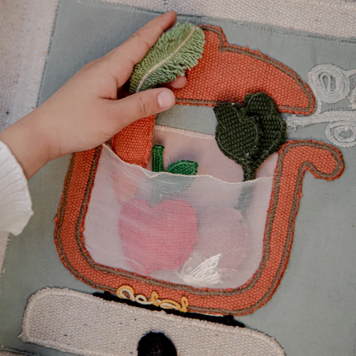 Fabric book Cool kids eat healthy, 30 x 27 cm from Lorena Canals