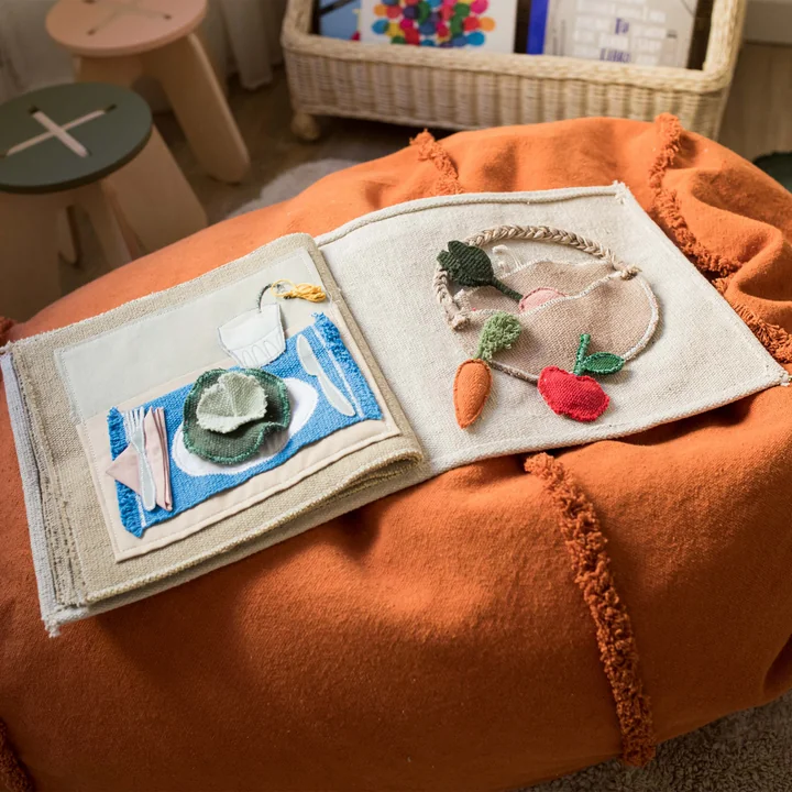 Fabric book Cool kids eat healthy, 30 x 27 cm from Lorena Canals