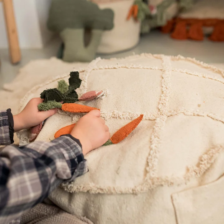 Tic-Tac-Toe Pouf, 50 x 50 cm, natural from Lorena Canals