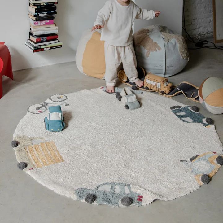 Wheels Carpet, Ø 140 cm, natural / blue from Lorena Canals