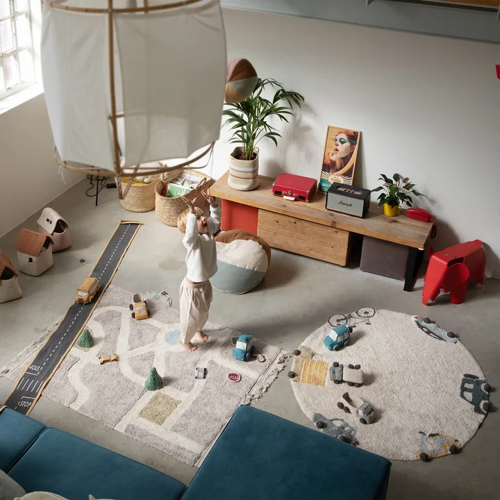 Wheels Carpet, Ø 140 cm, natural / blue from Lorena Canals