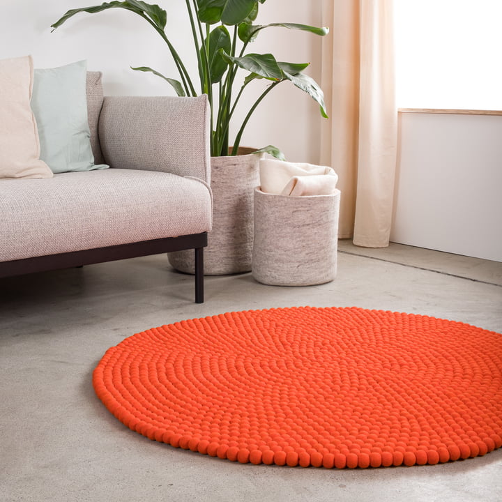 Felt ball rug mono round from myfelt