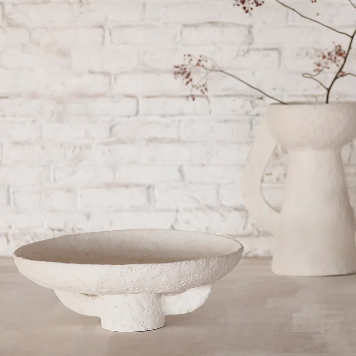 Earth Bowl from Serax in the color white