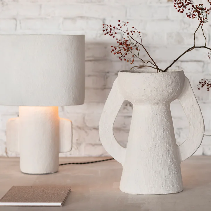 Earth Vase from Serax in the color white