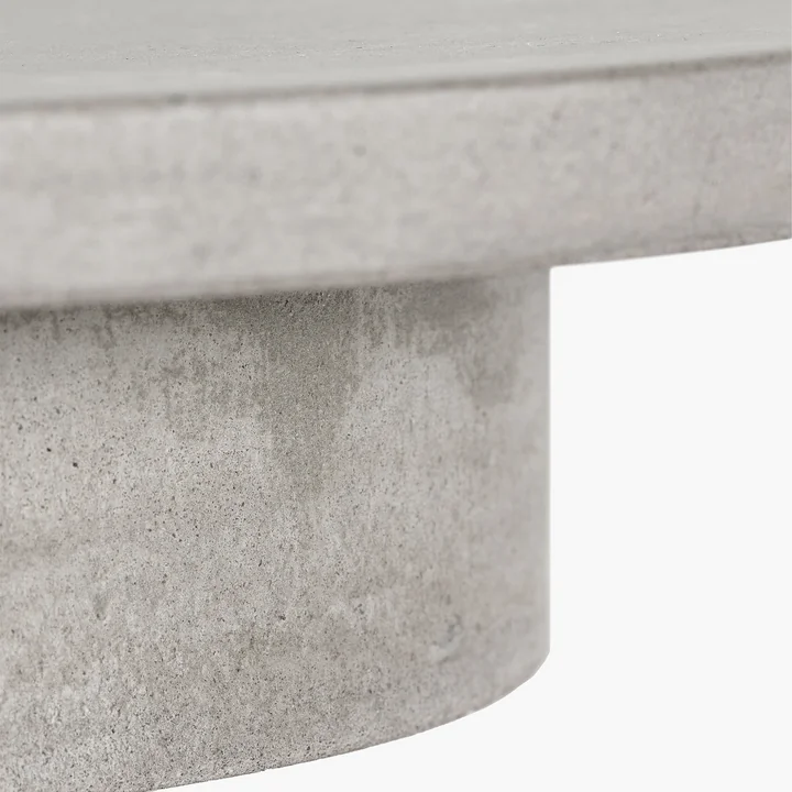 Serax cake plate in the color gray