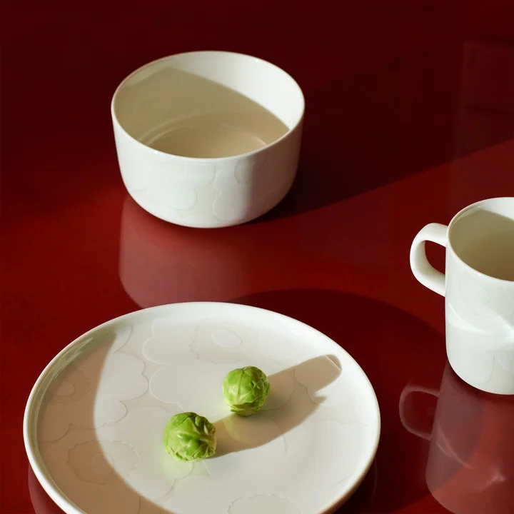 Oiva Unikko Bowl, 500 ml, white / off-white by Marimekko