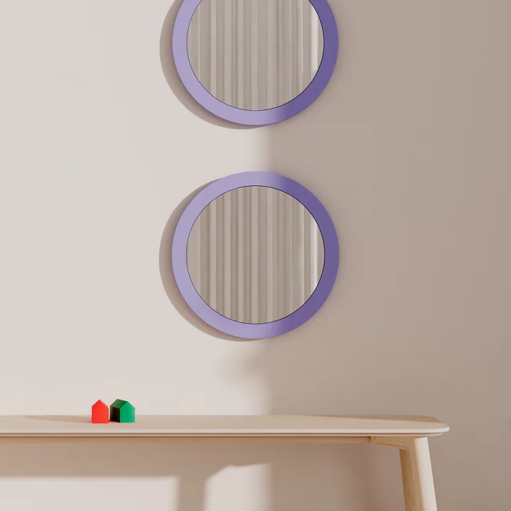 OUT Objekte unserer Tage - Lorenz Mirror