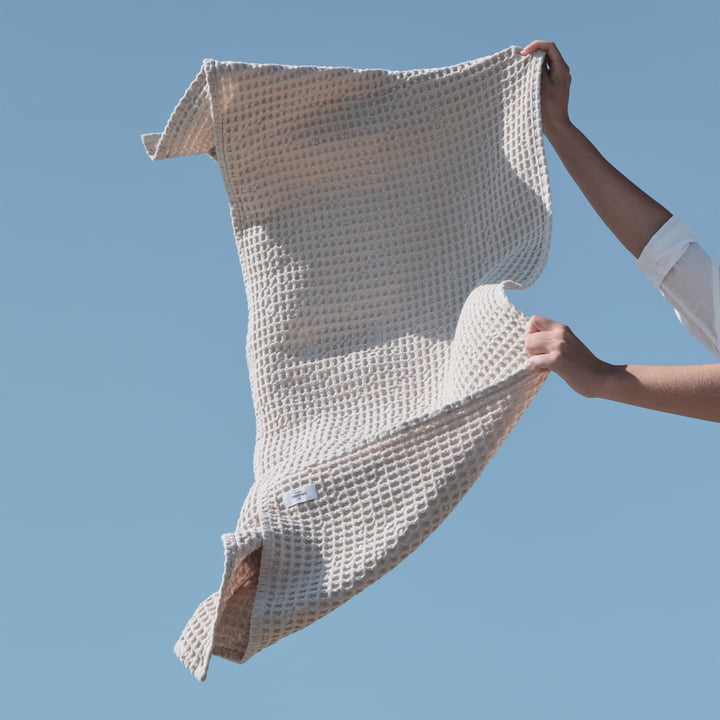 Big Waffle Shower towel, 50 x 150 cm, stone from The Organic Company