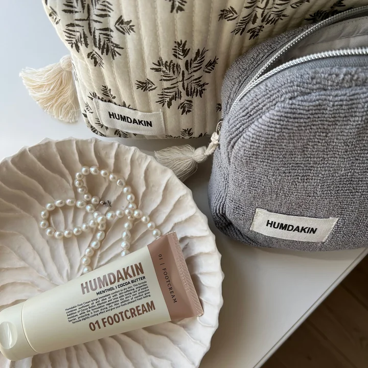 Humdakin terry cosmetic bag