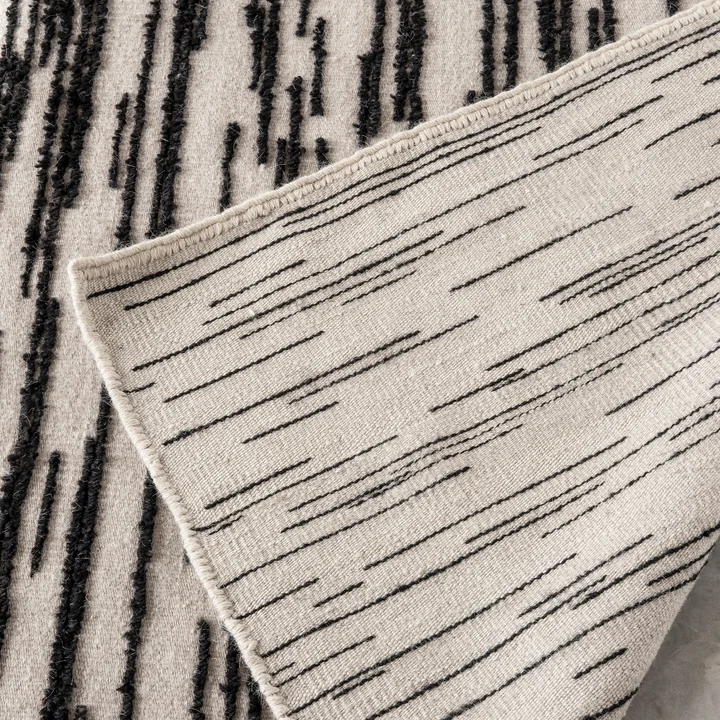 Doblecara wool carpet from nanimarquina