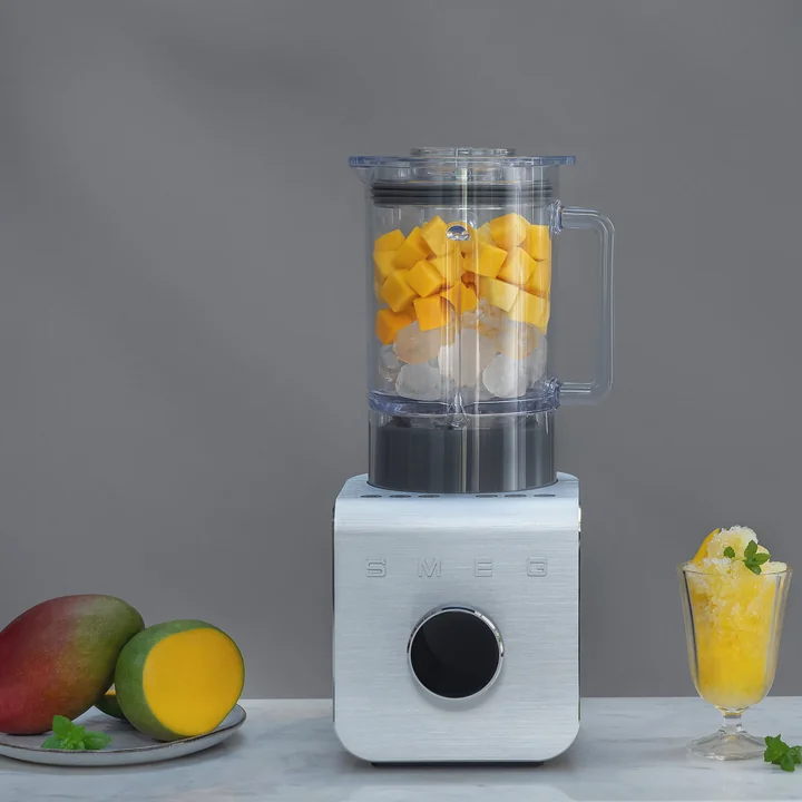 High Performance Stand Mixer BLC01 from Smeg