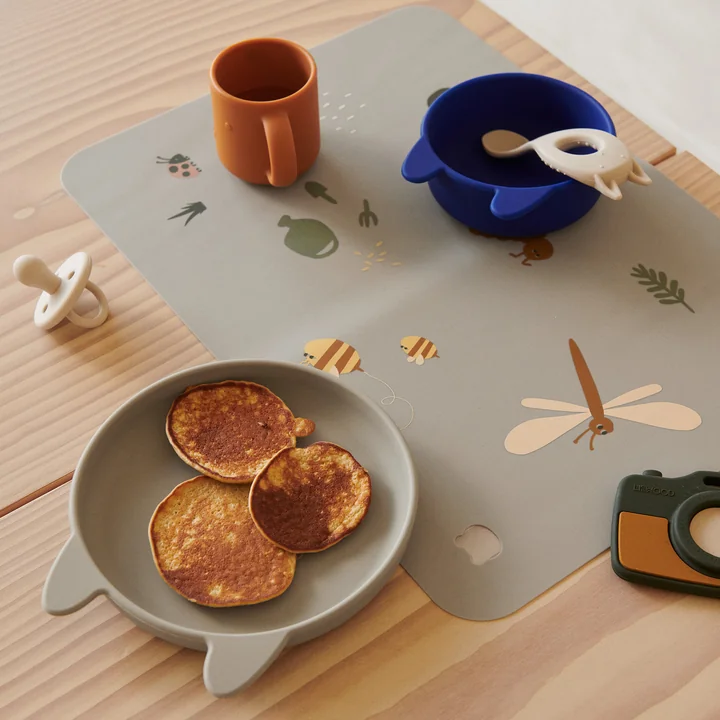 Vivi Silicone tableware set from LIEWOOD