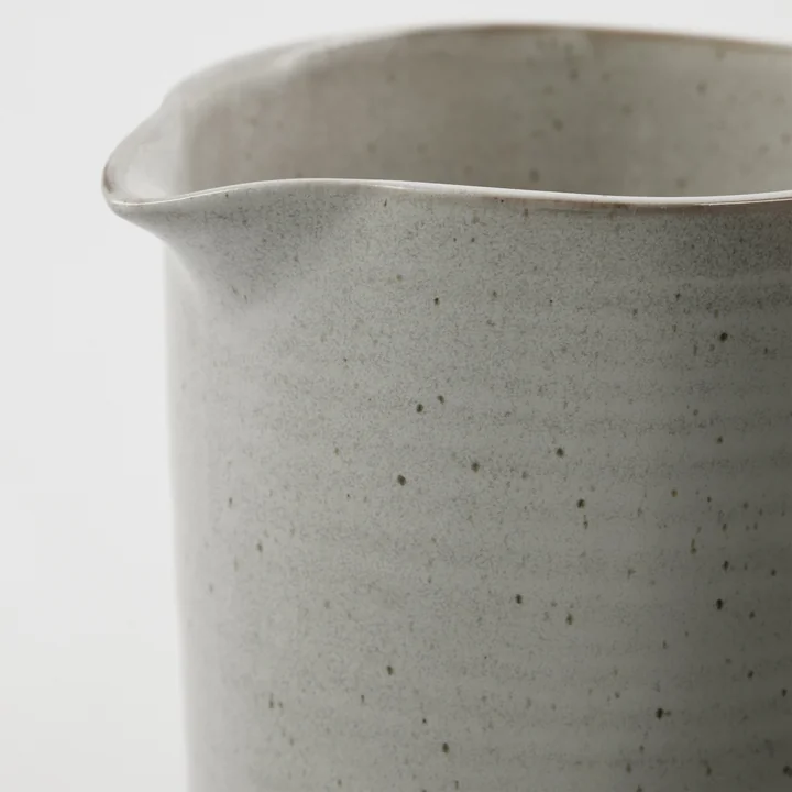 House Doctor - Pion jug, h 19 cm, gray / white