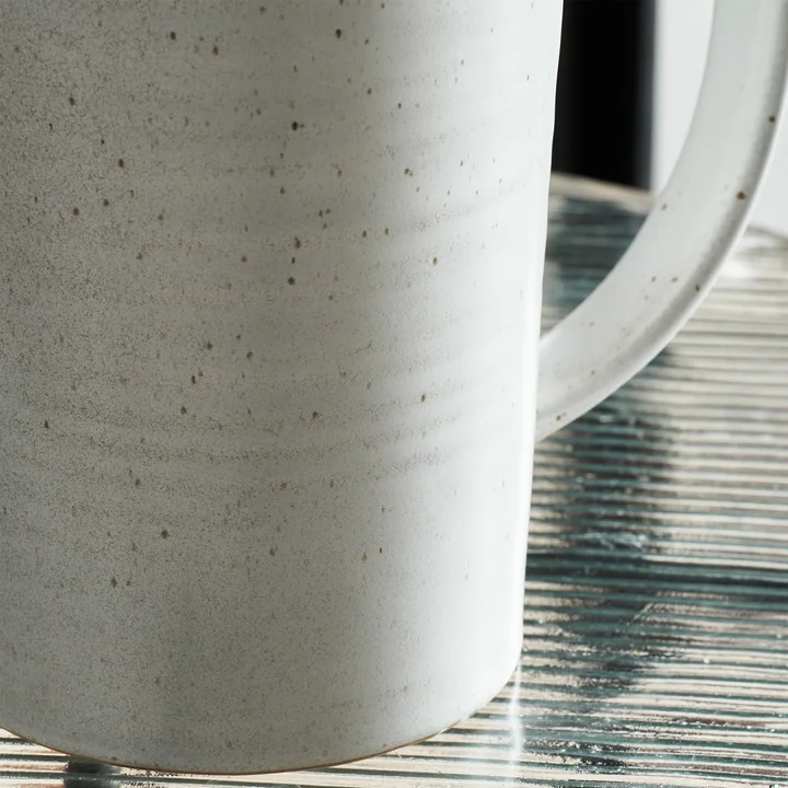 House Doctor - Pion jug, h 19 cm, gray / white