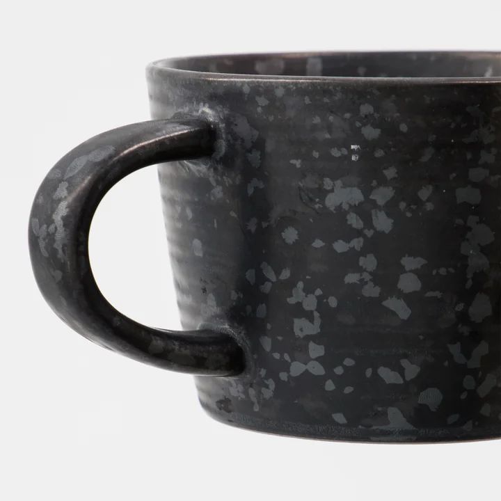 Pion cup with coaster from House Doctor in the version black / brown