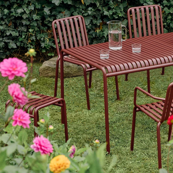HAY - Palissade Stool, iron red