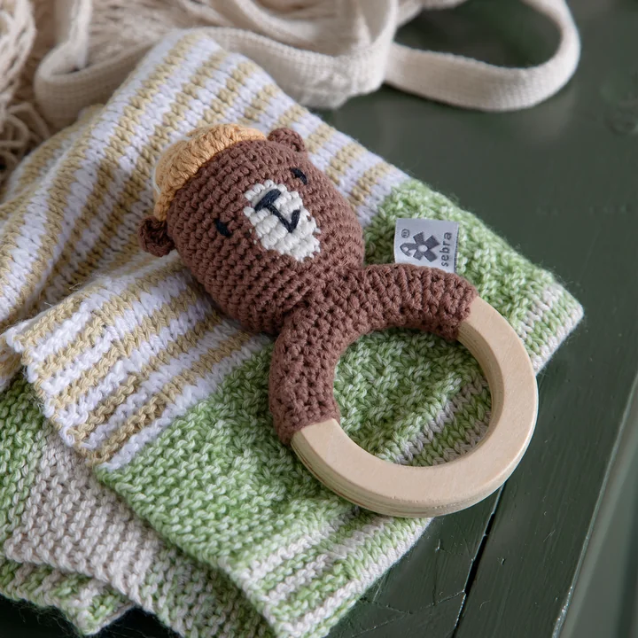 Sebra - Crochet rattle bear, brown