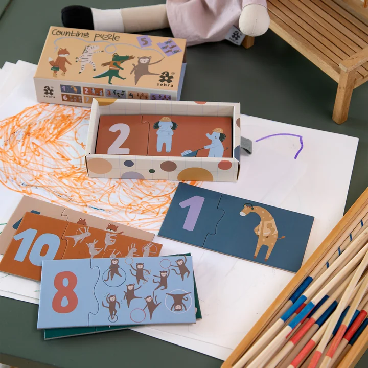 Puzzle with numbers, Toes / Builders, multicolored by Sebra