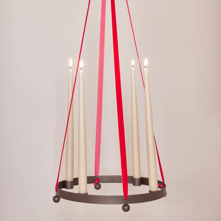 Advent candle holder Pearl from OYOY in the antique brass version