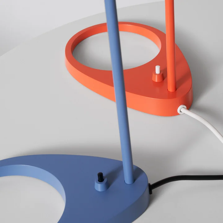 Louis Poulsen - AJ floor lamp