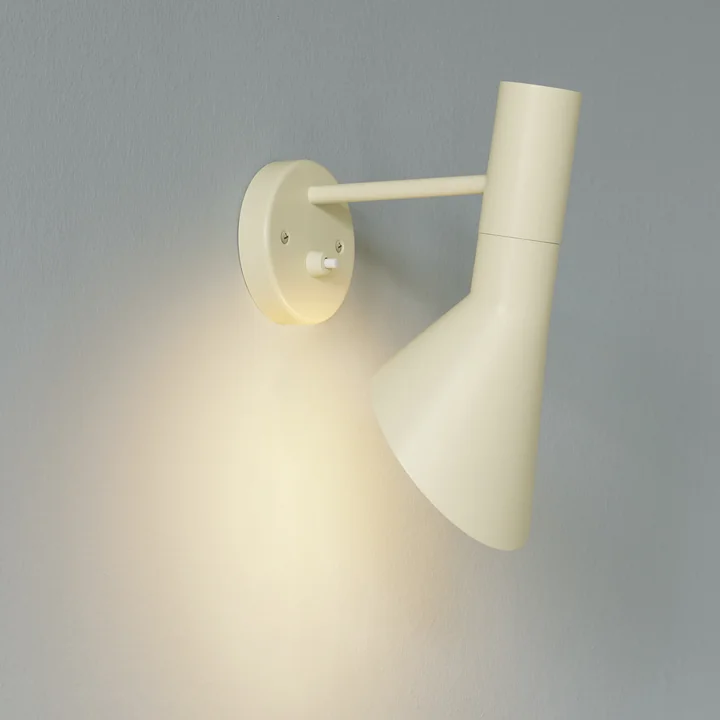 Louis Poulsen - AJ wall lamp
