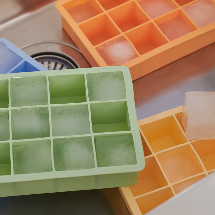 Silicone ice cube maker rectangular XL from HAY