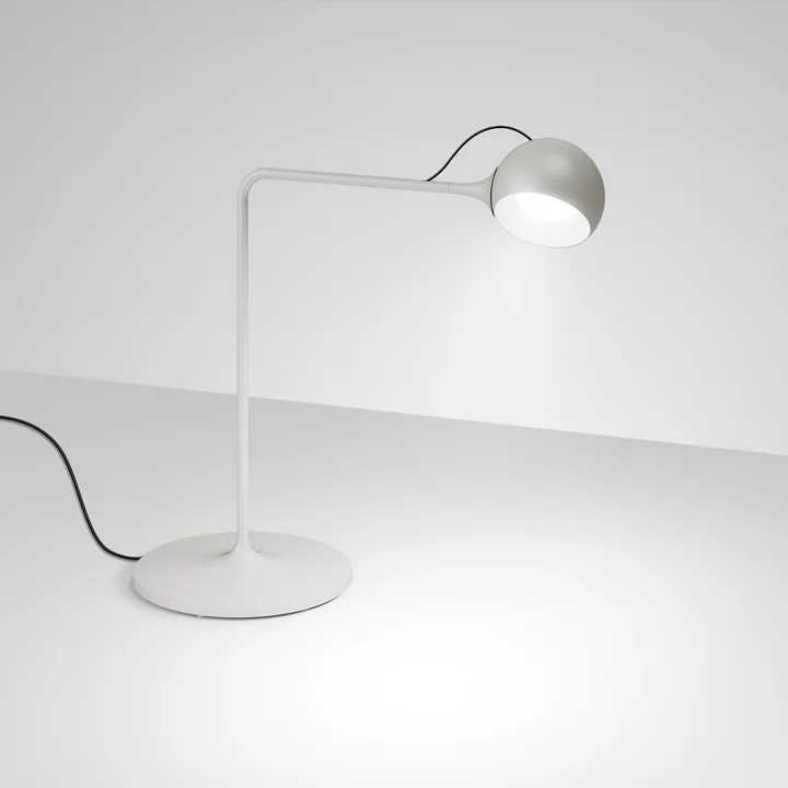 IXA LED desk lamp from Artemide