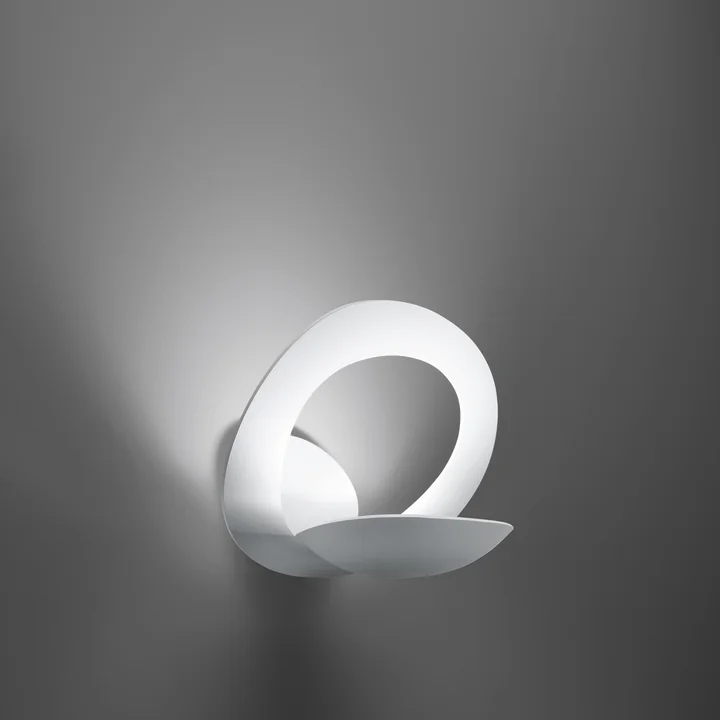 Pirce Micro wall lamp LED from Artemide