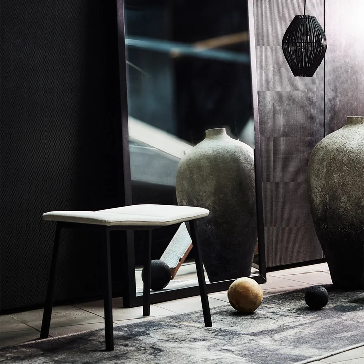 Muubs - Chamfer stool, black / desert, Washington wall mirror