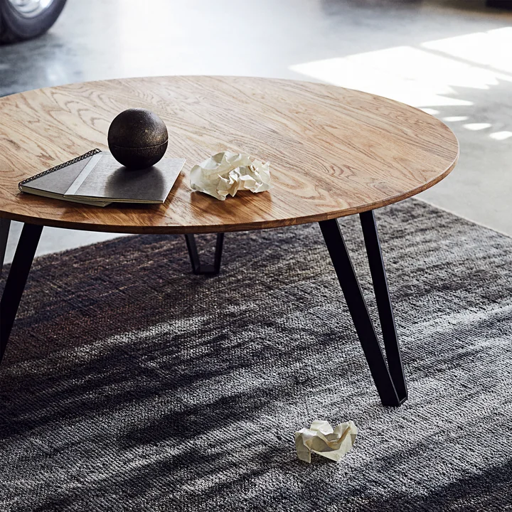 Muubs - Space Coffee table Ø 90 cm, oiled oak