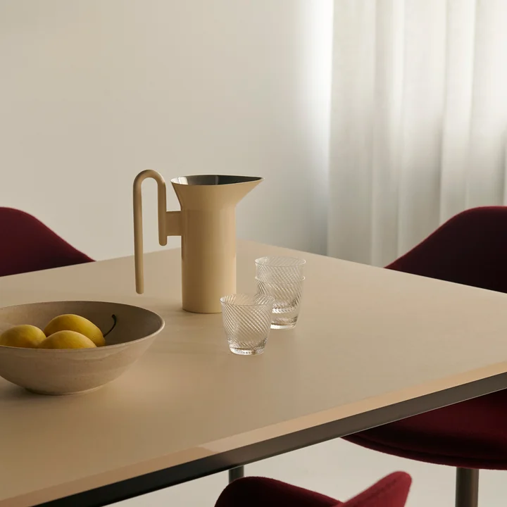 Momento JH38 Pitcher from & Tradition