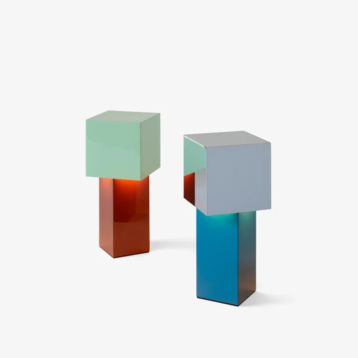 Pivot Portavle ATD7 battery lamp from & Tradition