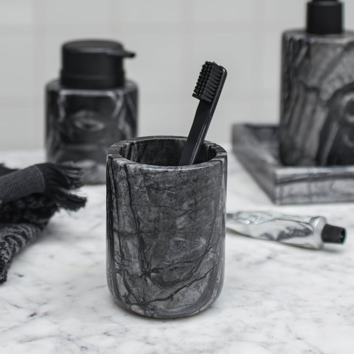 Marbel Toothbrush mug from Mette Ditmer