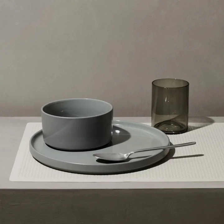 Pilar Bowl and plate from Blomus