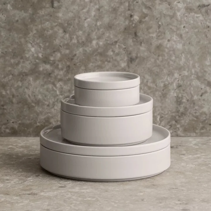 Pilar Bowl and plate from Blomus