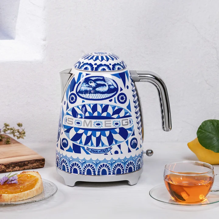 Smeg - Kettle 1.7 l ( KLF03 ), Dolce & Gabbana, blu mediterraneo