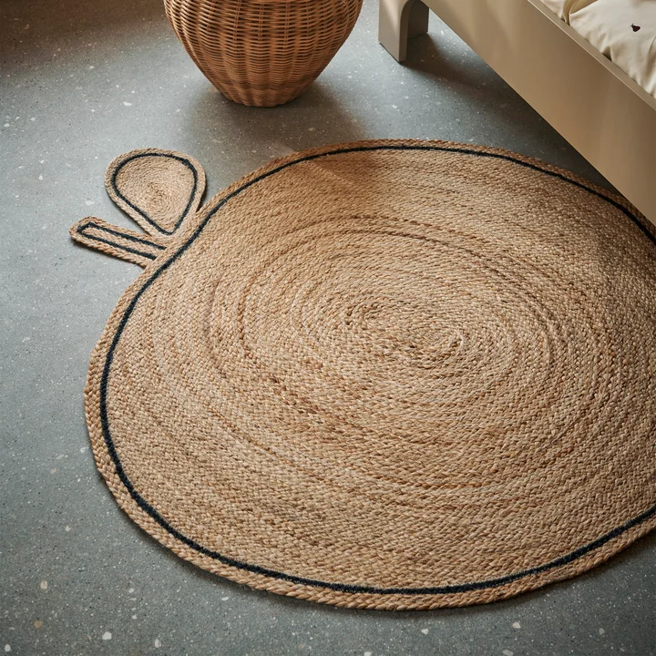 Jute rug woven, apple / nature by Ferm Living