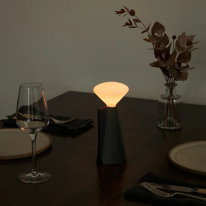 Tala - Mantle Portable Battery light