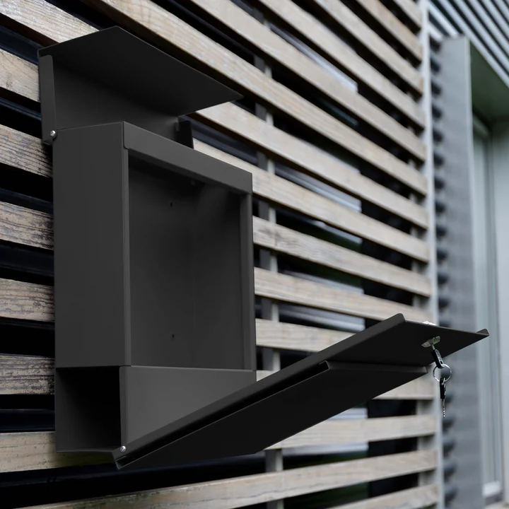 Mailbox Letterman VI with newspaper roll from Radius Design