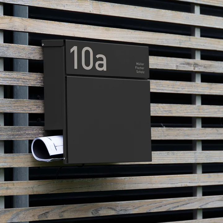 Mailbox Letterman VI with newspaper roll from Radius Design